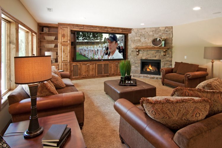 15700 55th Avenue LivingRoom2