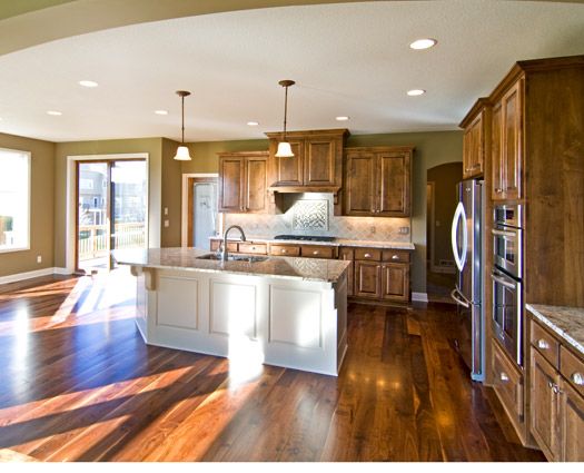 17585 64th Place N Kitchen