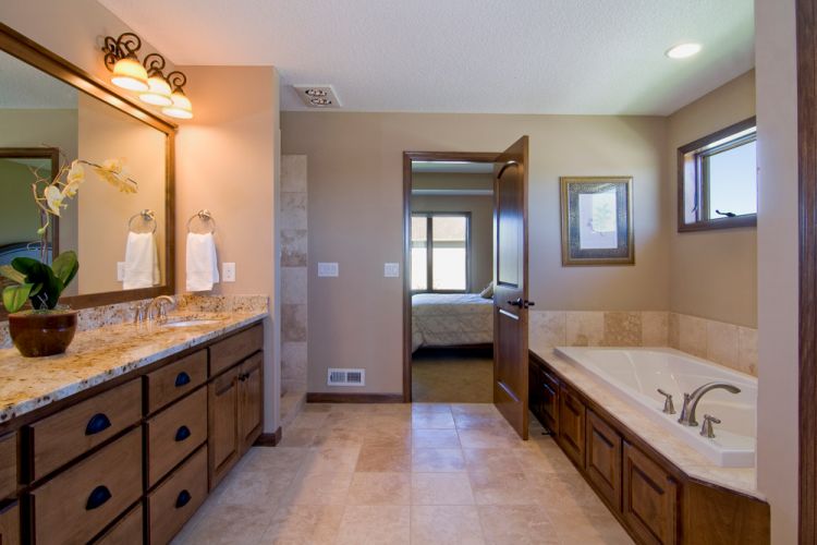 17700 63rd Avenue North Master Bathroom