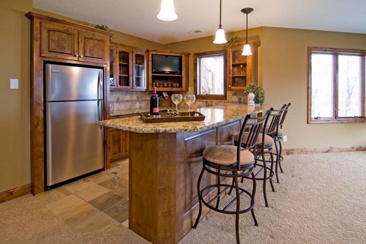 6383 Merrimac Lower Level