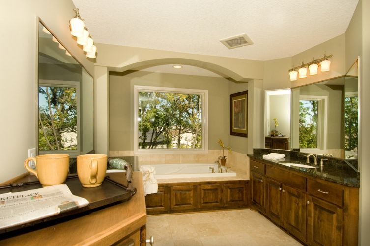 6491 Ranier Bath