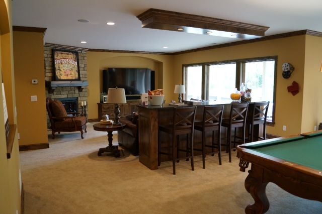 Lower Level 17399 Creek Hill