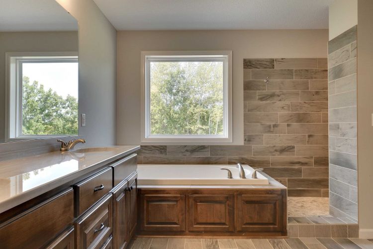 Creek Hill Custom Bath 5925 Dunkirk
