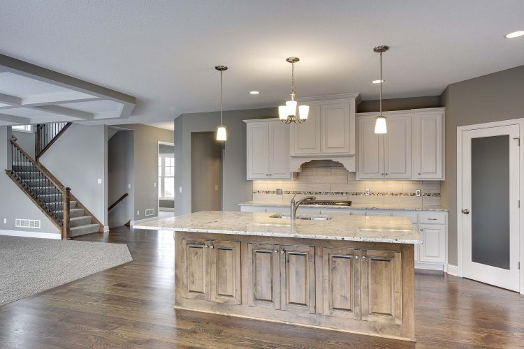 Custom Kitchen 5995 Terra Vista CreekHill