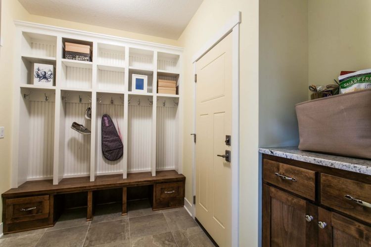 Artisan Tour Model Mudroom Creek Hill
