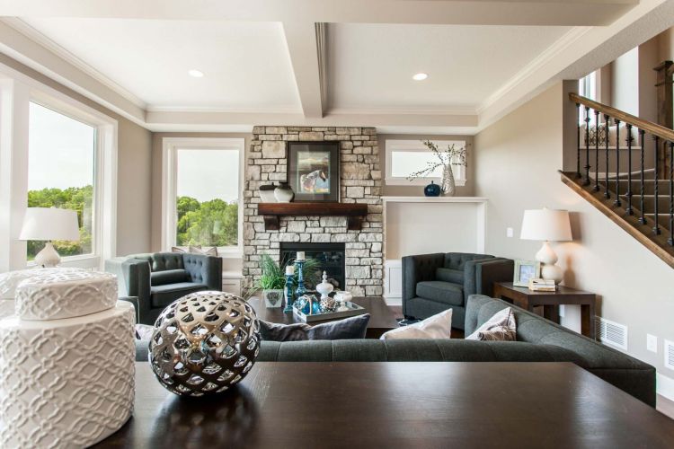 Creek Hill Custom Great Room 5680