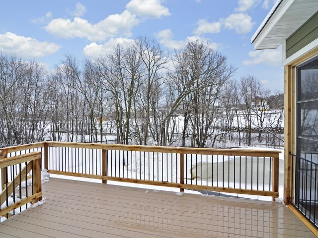 MLS15520 55th deck view