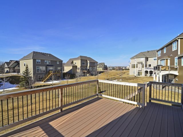 MLS17565 64th deck
