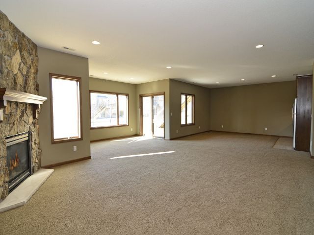 MLS17585 64th Amuse GR
