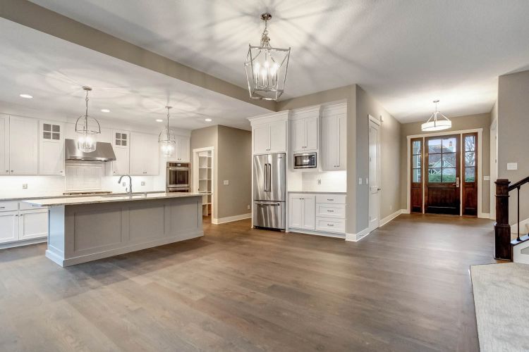 CreekHill Custom Homes Available Excelsior MN 3733