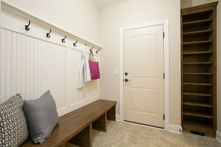 6412 Landings Ct Mud Room2