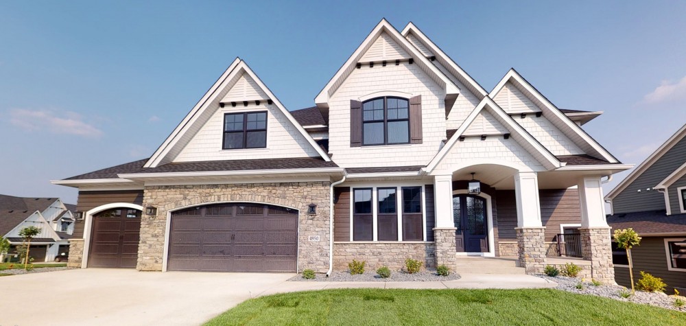 4950 Alvarado Lane N