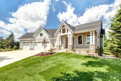 6400 Landings Court