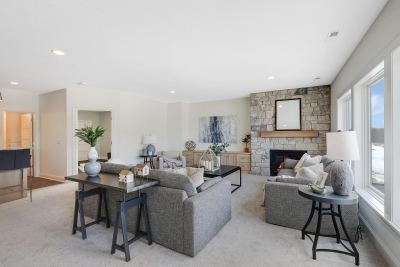 6329 Blackoaks Lane N