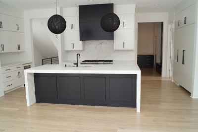 117 Broadway Ave N