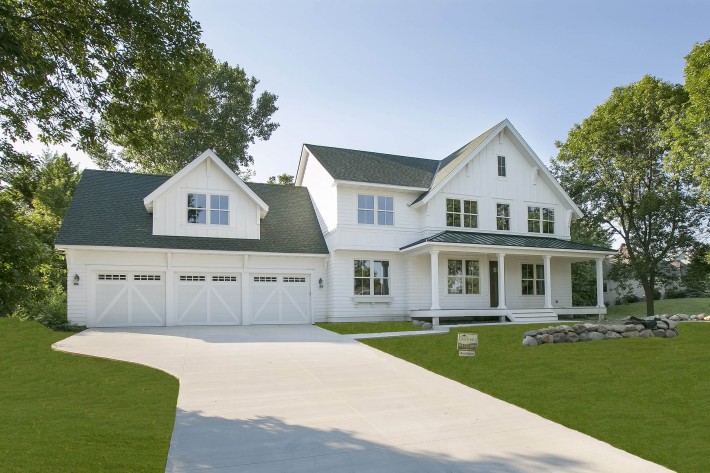 3749 Landings Drive
