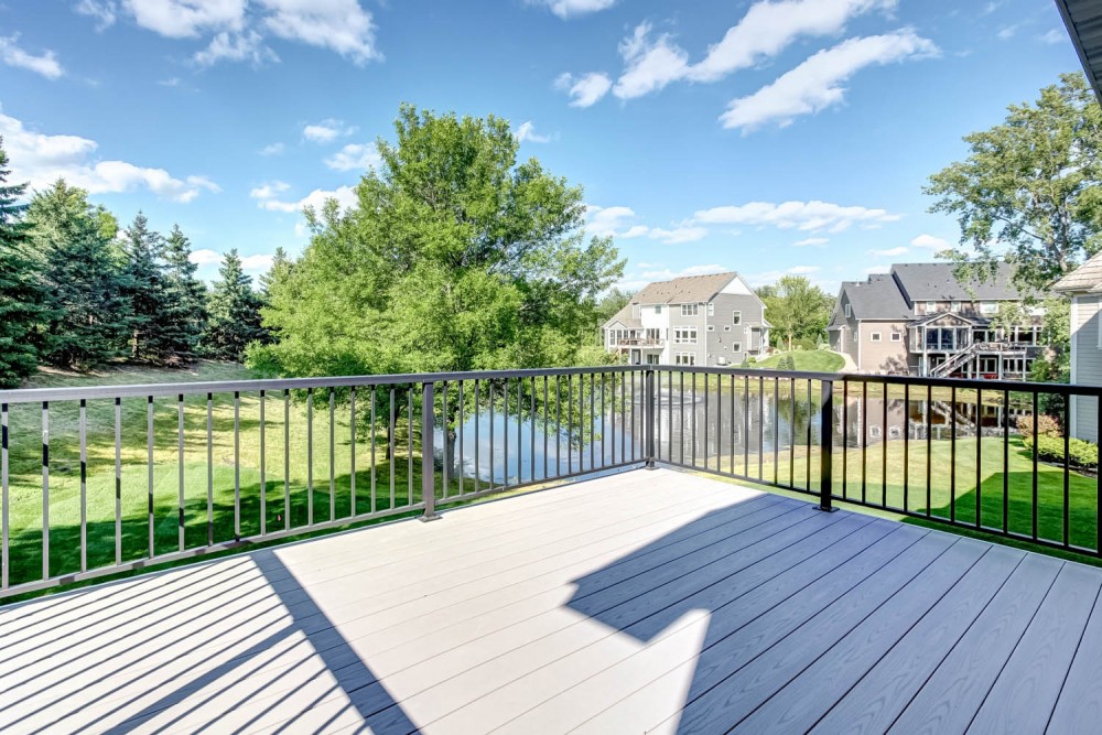 6400 Landings Court