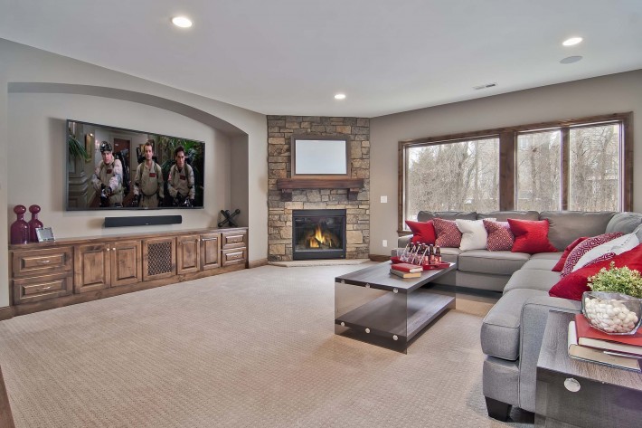 3631 Landings Drive