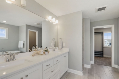 Master Bathroom Suite