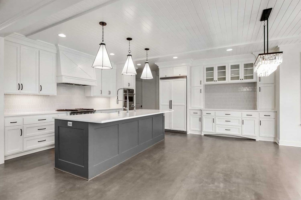 3640 Landings Drive