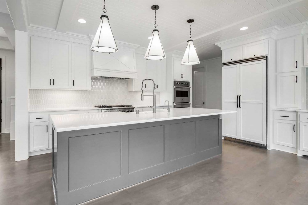 3640 Landings Drive