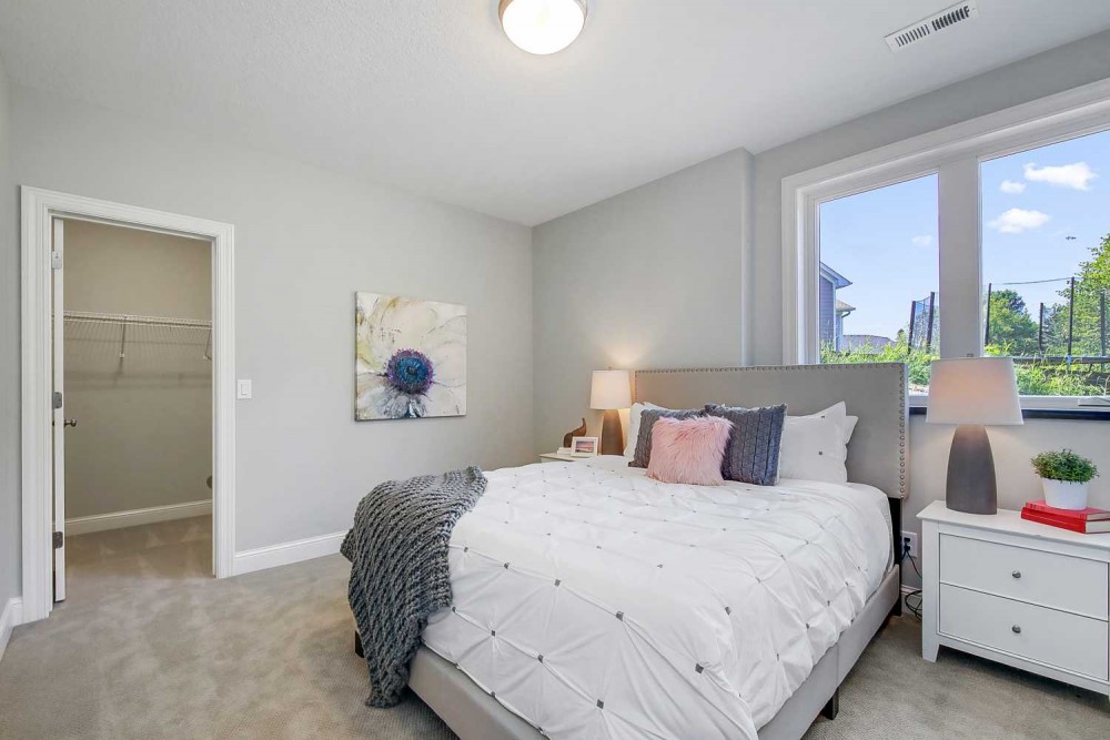 3651 Landings Dr